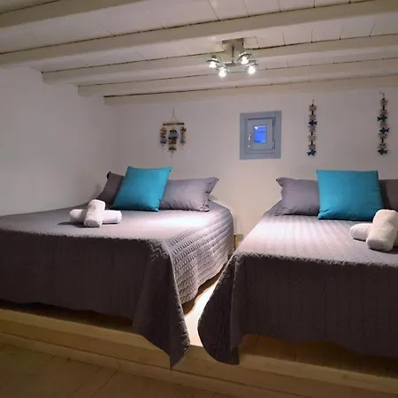 Blue Heart Mykonos Up To 10 People Location Mykonos Town