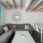 Blue Heart Mykonos Up To 10 People Location 펜션