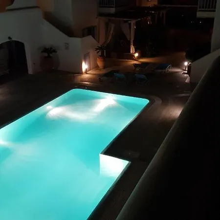 Feriehus Blue Heart Mykonos Up To 10 People Location Mykonos Town