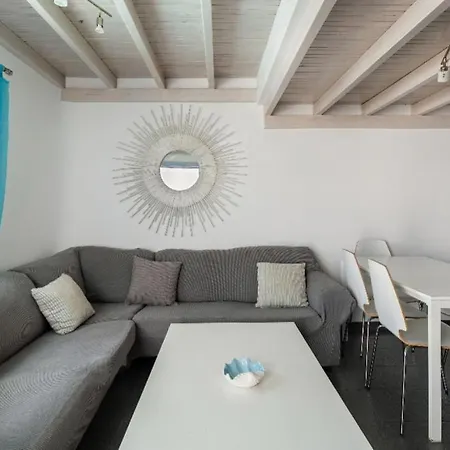 Blue Heart Mykonos Up To 10 People Location Feriehus