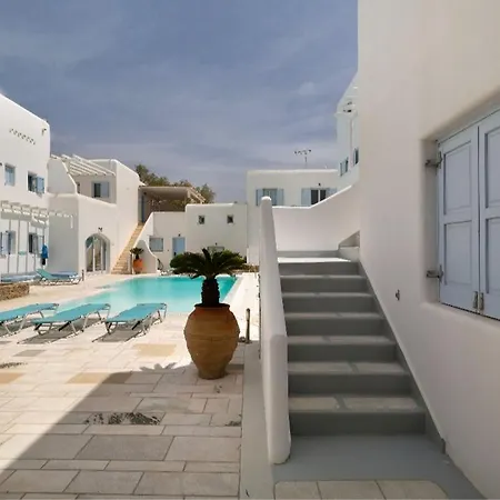 Blue Heart Mykonos Up To 10 People Location