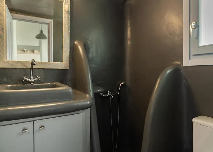 Blue Heart Mykonos Up To 10 People Location